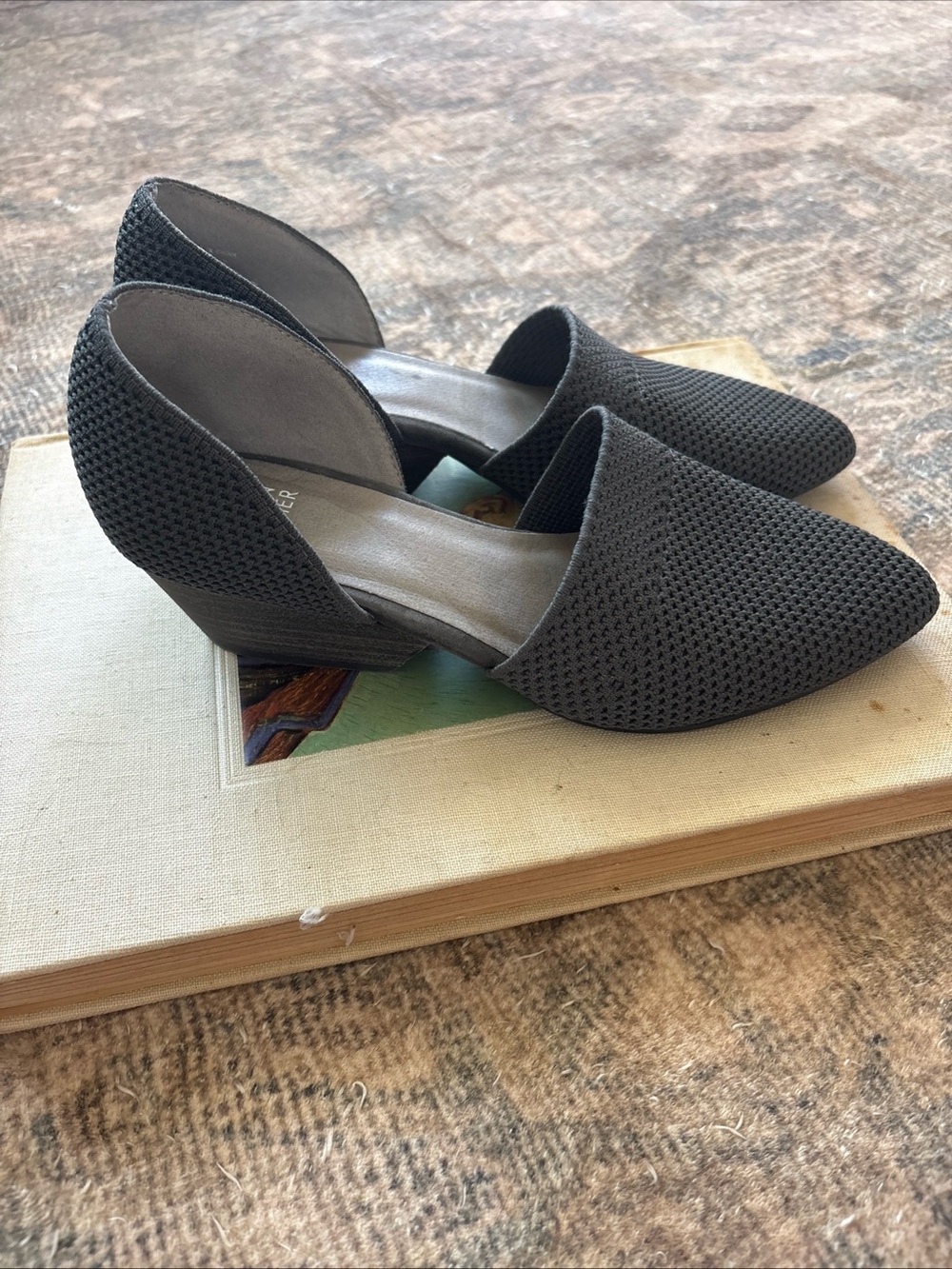 Eileen Fisher Hallo Knit D'Orsay Block Heel Womens 8.5 Gray Slip On Pumps